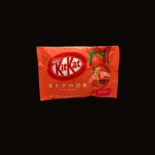 KitKat - Strawberry Wafer Candy & Chocolate KitKat   